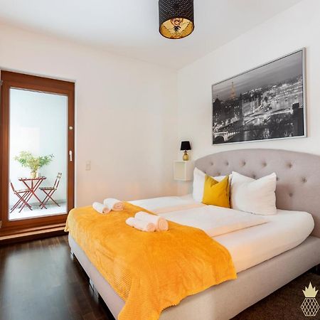 Pineapple Apartments Palais Am Neumarkt - 90 Qm - 1X Free Parking Дрезден Екстер'єр фото