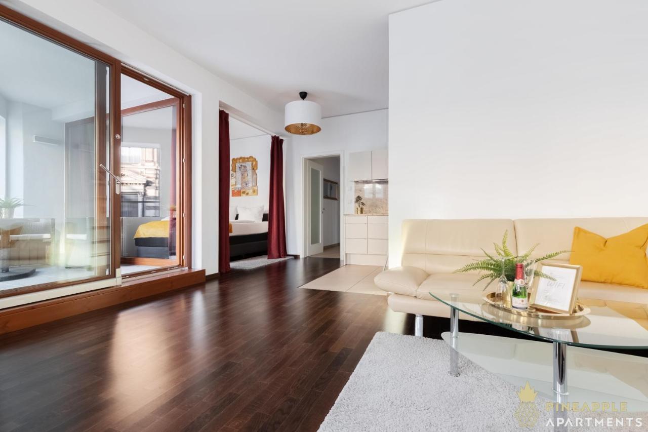 Pineapple Apartments Palais Am Neumarkt - 90 Qm - 1X Free Parking Дрезден Екстер'єр фото