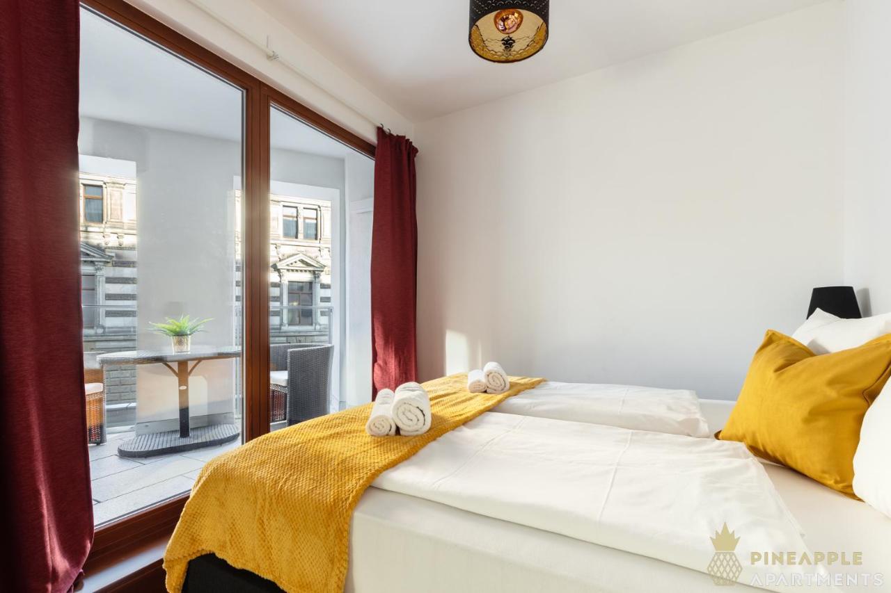 Pineapple Apartments Palais Am Neumarkt - 90 Qm - 1X Free Parking Дрезден Екстер'єр фото