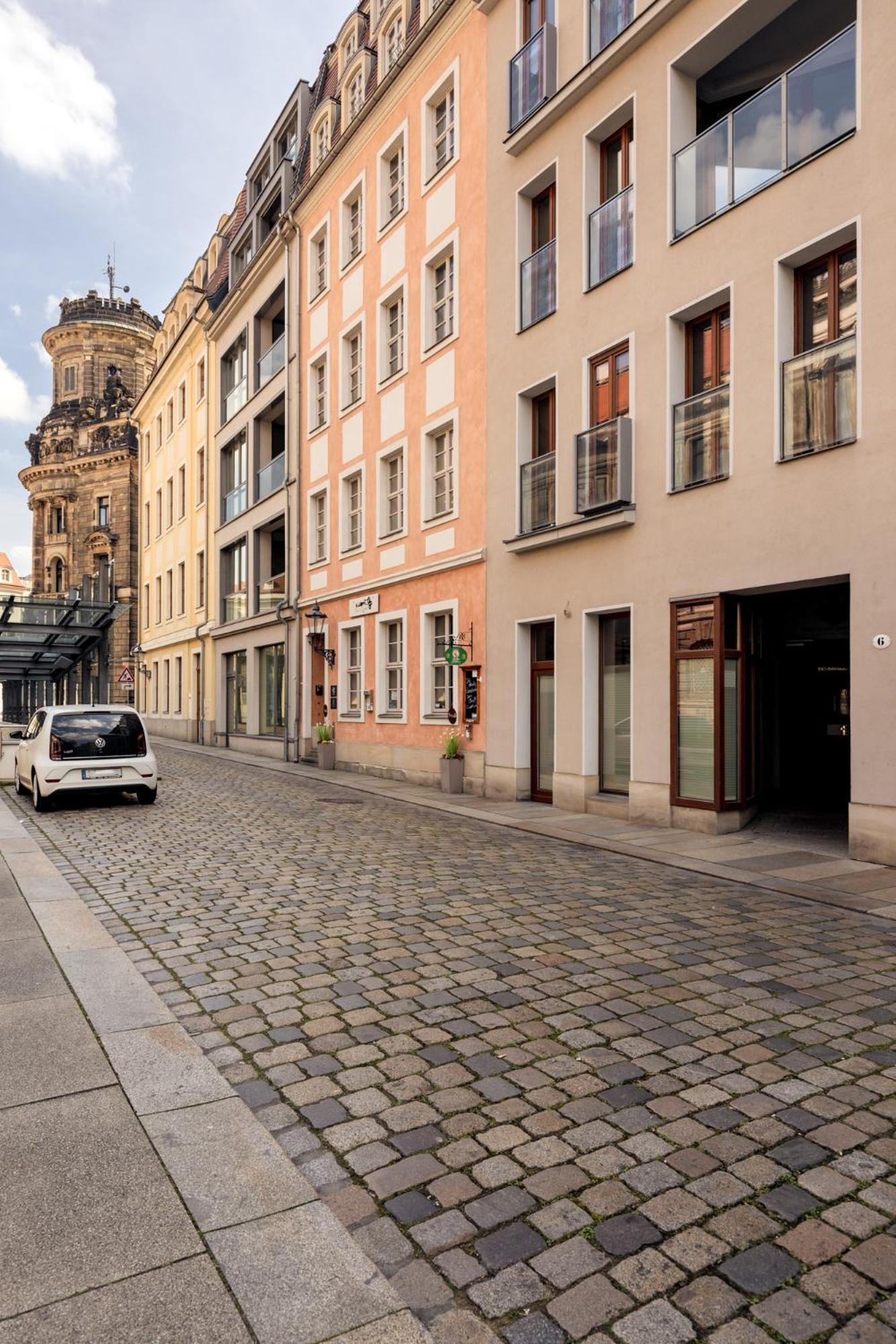 Pineapple Apartments Palais Am Neumarkt - 90 Qm - 1X Free Parking Дрезден Екстер'єр фото